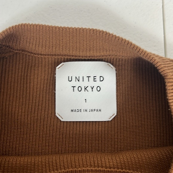 United Tokyo Knitwear Sz Small Sweater Brown Crew Neck - Picture 3 of 8